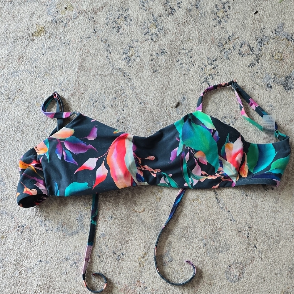 CALIA by Carrie Underwood Blueish Green and Pink Floral Bikini Top Medium